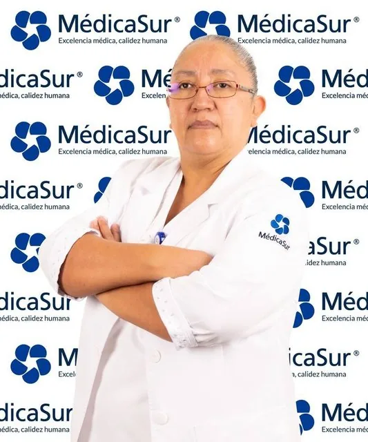 Patricia Garcia Reyes Médica Sur Copyright